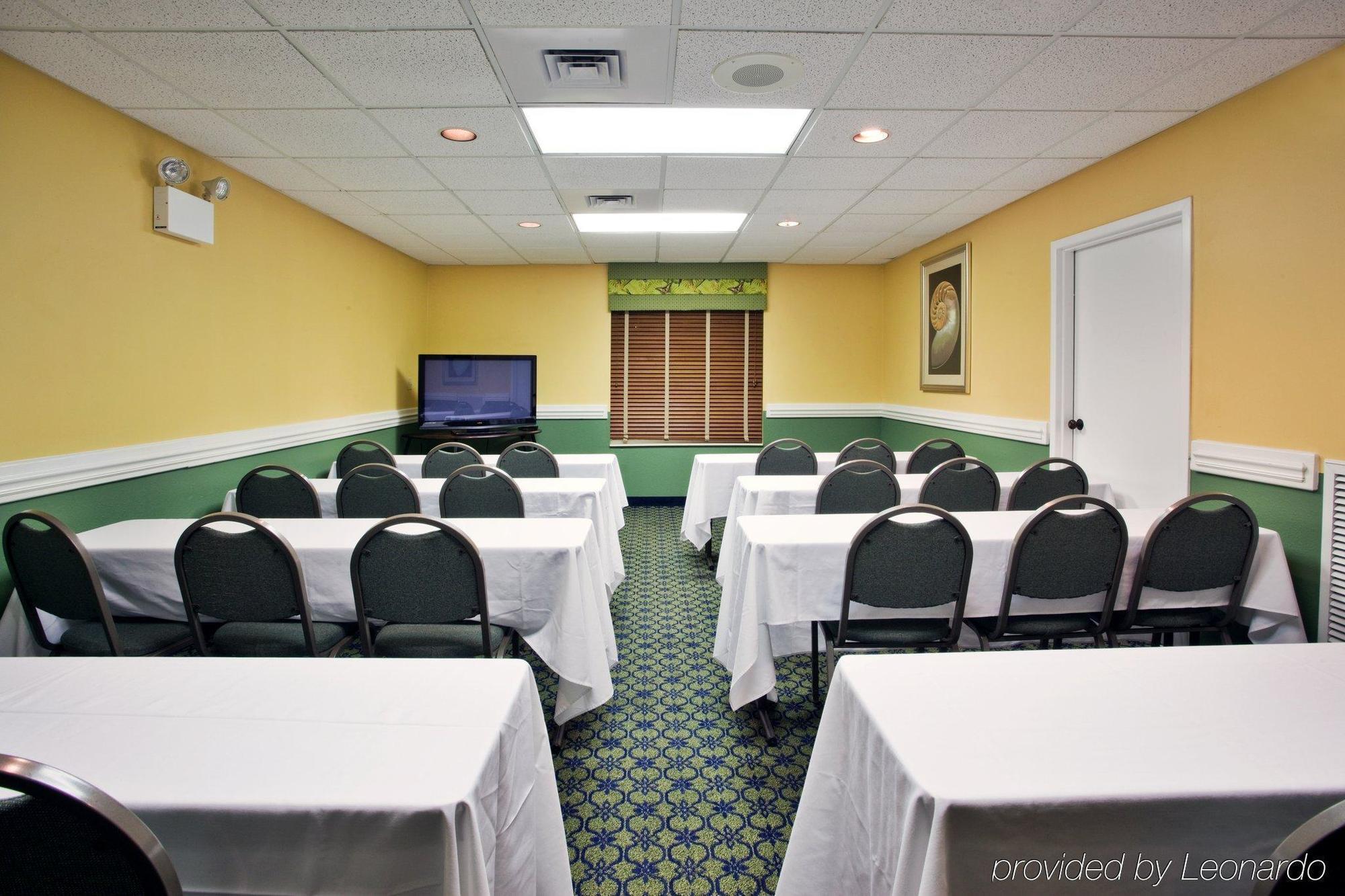 Holiday Inn Express Saint Simons Island By Ihg St. Simons Island Instalações foto